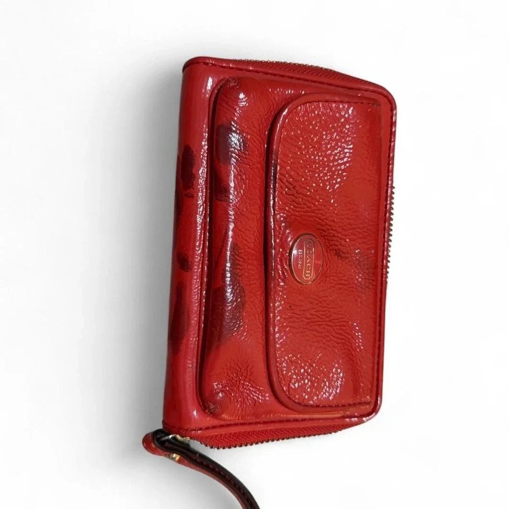 Women's coach wallet